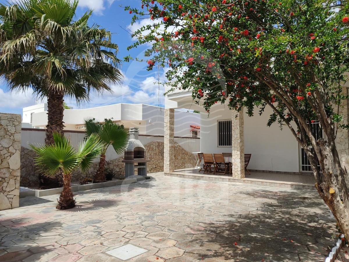 Villa Caledonia By Cala Salento Torre Lapillo Buitenkant foto